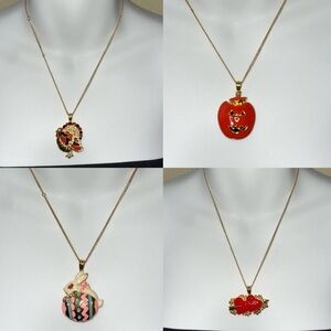 Bergdorf goodman pendants